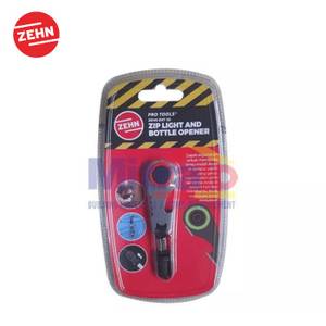 Zehn Lampu Senter + Pembuka Tutup Botol ZMT-25 ZIP Hitam