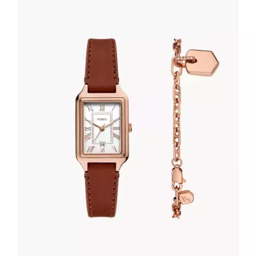 Орыс шлюха оны жігіттерге машинада сосын немен береді